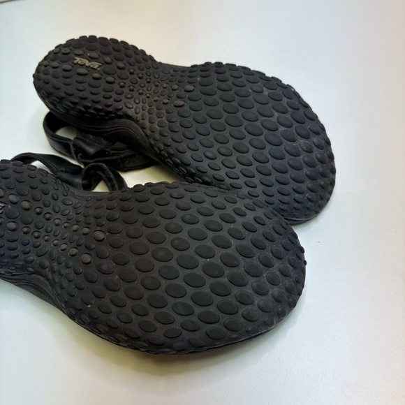 Teva Womens 10 Terri Fi Lite Black Leather Strap On Sandals Classic Adjustable - Picture 9 of 9